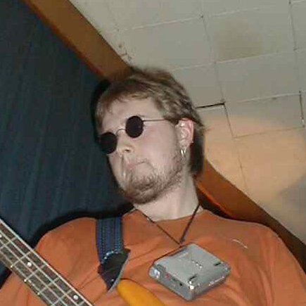 Арсений Суровов